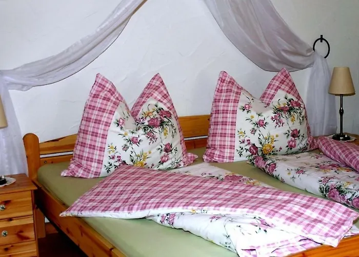 Reiterbauernhof Schoenlehenhof Mank